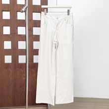 小众设计 韩系气质高级感百搭白色纹理PU皮裤高腰直筒休闲长裤女