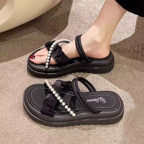 Flat-soled, soft, high-fashion, versatile women's summer outdoor sandals for both indoor and outdoor use, suitable for students and ladies