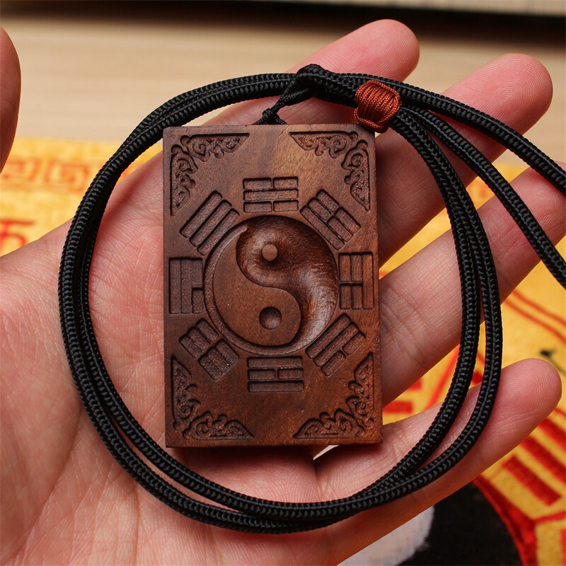 Old material lightning Wood jujube wood Bagua brand pendant pendant 46 brand Taoist instrument carry-on pendant live supply