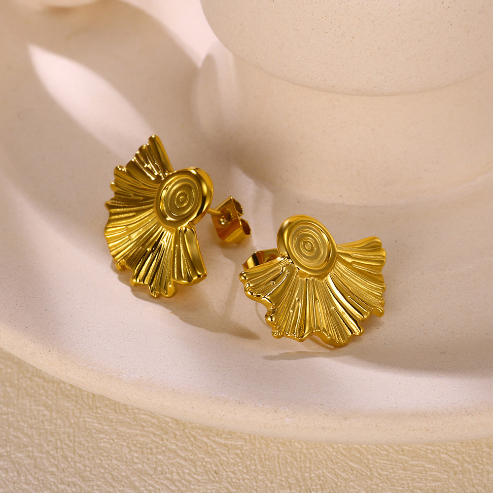 13g Weight 0.03µm-0.05µm Gold Plating Thickness PVD Coated Gold Plating Process 304 Stainless Steel Ear Needle Material Real Gold Plated Plating Material Stone-Free Inlay Material Ear Studs Classification 18K Gold Plating Color 1 Pair Quantity Daily Occasion 304 Stainless Steel Material Shamrock, Flower Pattern Women's Gender Vintage Style Style Waterproof Non Tarnish Craft PVD Coated Real Gold Plated 18K Gold Shamrock Flower 304 Stainless Steel Vintage Style Waterproof Non Tarnish Ear Studs 12