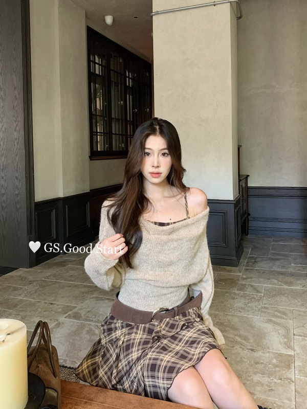 【FEI】复古格纹不规则连衣裙+针织罩衫套装(配腰带  含10%羊毛）|undefined