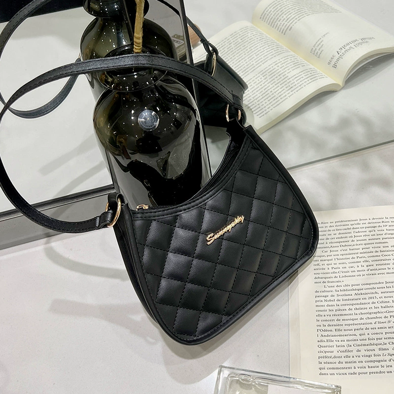 Поясная сумка-полукруг, ромбовидная стёжка, компакт 6,5 дюйма