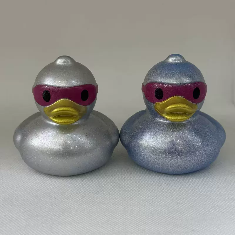 Уточка-фигурка с блёстками игрушка для воды