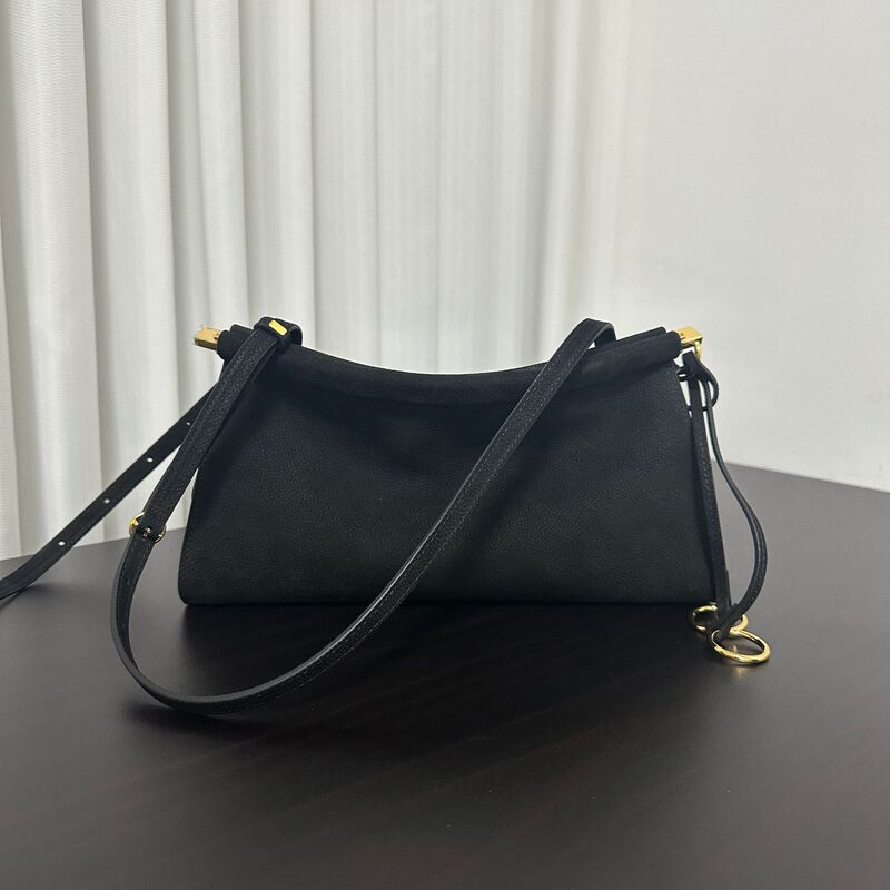 フレンチニッチデザイン ミニマリストスタイル 牛革 ショルダー 脇バッグ 通勤 シンプル ファッション 万能 レディースファッション バゲットバッグ|undefined