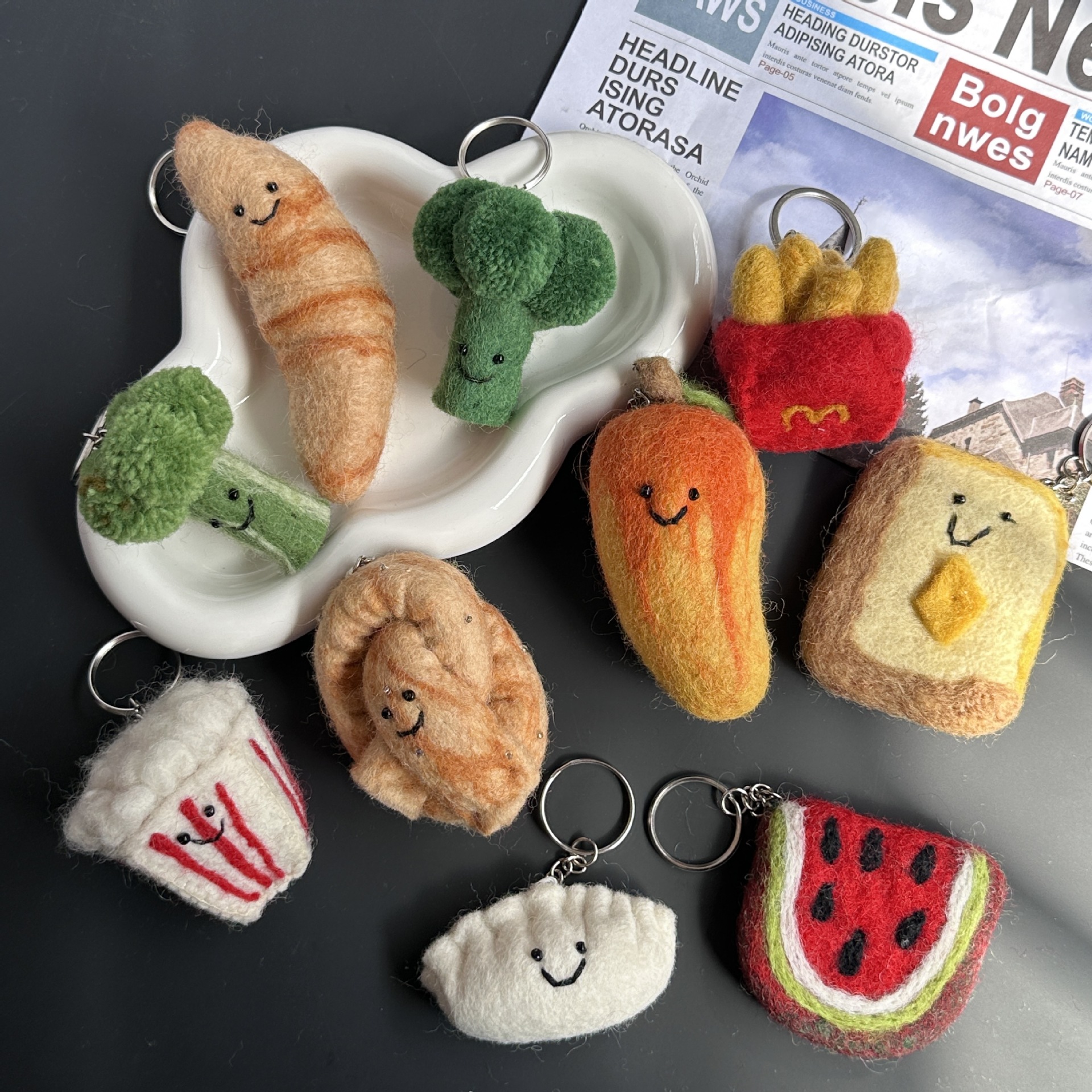 100g Weight Bag Pendant, Keychain Classification 1 Piece Quantity Holiday, Daily Occasion wool felt Material Fruit, Vegetable Pattern Cute Style 1 Piece Cute Fruit Vegetable Wool Felt Bag Pendant Keychain 8
