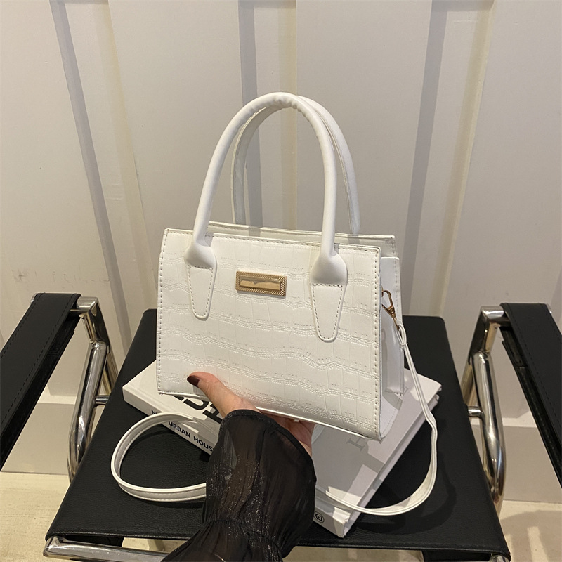 Bolsos transfronterizos Bolsos de mujer de viaje de alta gama 2024 nuevo bolso de trabajo de moda coreana de moda bolso de mensajero de hombro