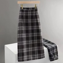 毛呢秋冬格子半身裙2025新款中长款开叉高腰一步显瘦加厚长裙