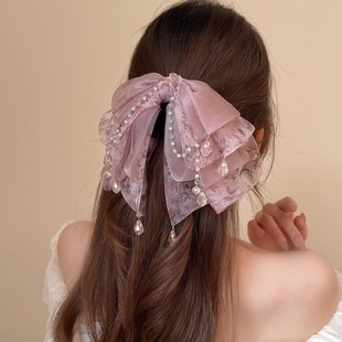 �ɚ�ˮ���p���黨������Y�Rβ�A���Ž{��ɫˮ�����K�߼��аl�AŮ