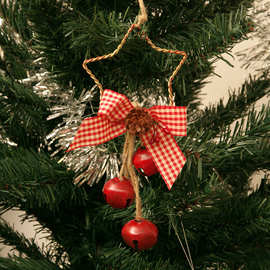 艾玛圣诞可爱小铃铛挂饰 房间店铺节日装饰小件松果五角星环铃铛