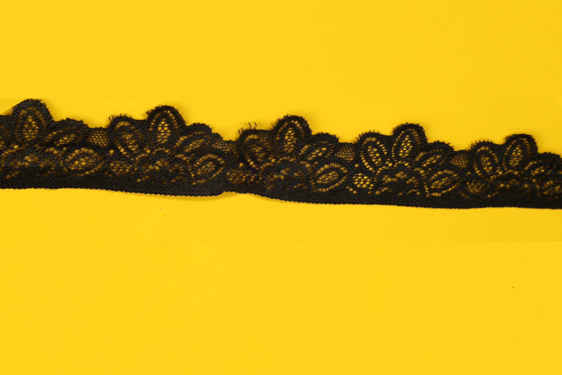 Accesorios de encaje de nylum blanco, decoración hueca de borde ancho de alta gama, cuello, falda, cortina, tela de mesa al por mayor