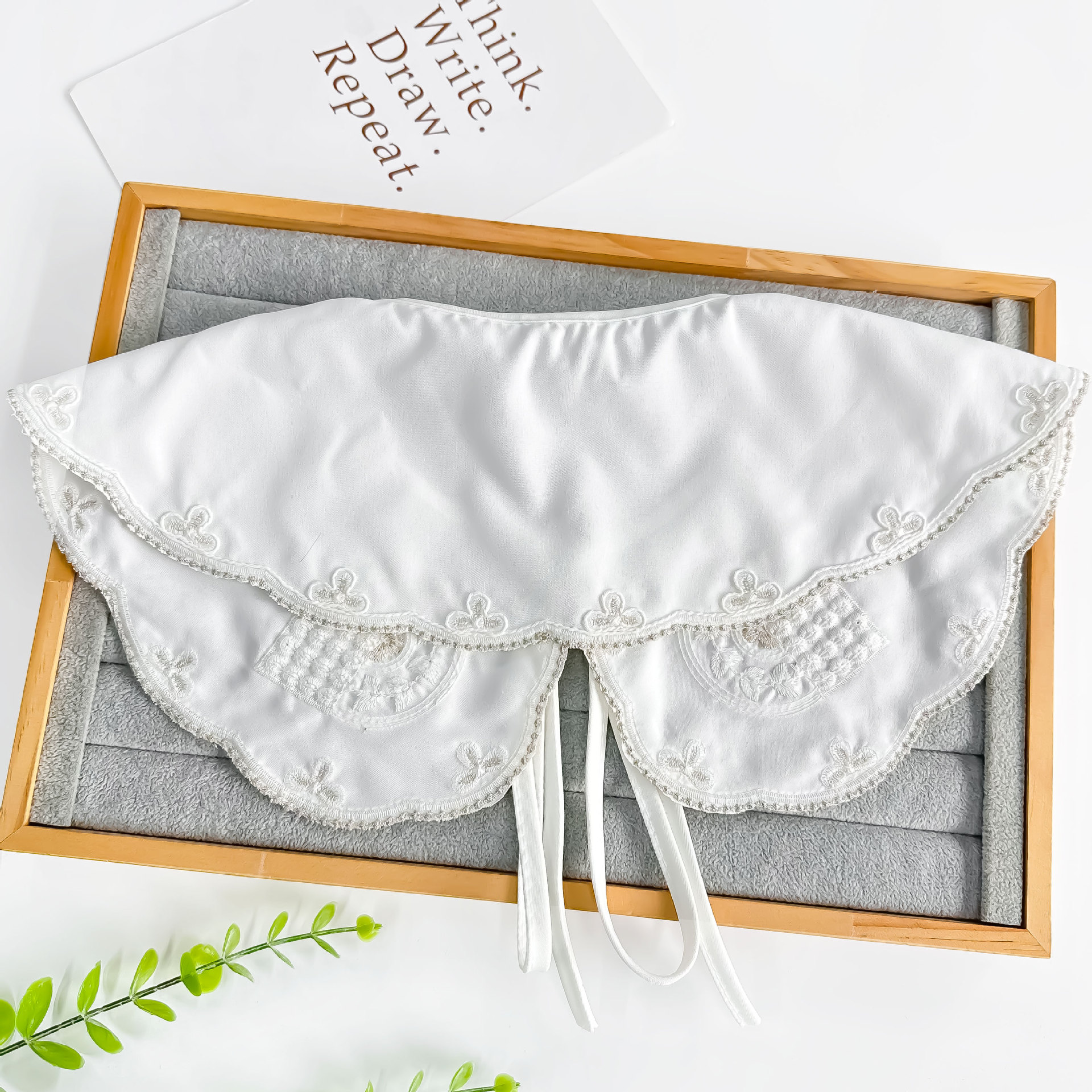 Moda coreana pequeña capa de estilo de loto gran solapa de encaje de alta calidad collar falso nube hombro hombro al por mayor