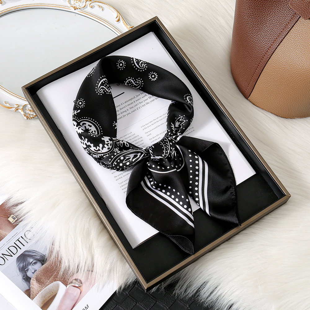 Flor de anacardo europea y americana transfronteriza 70 bufanda de seda de imitación retro todo-fósforo bolsa atada bufanda cuadrada bolsa atada bufanda de seda scarf al por mayor