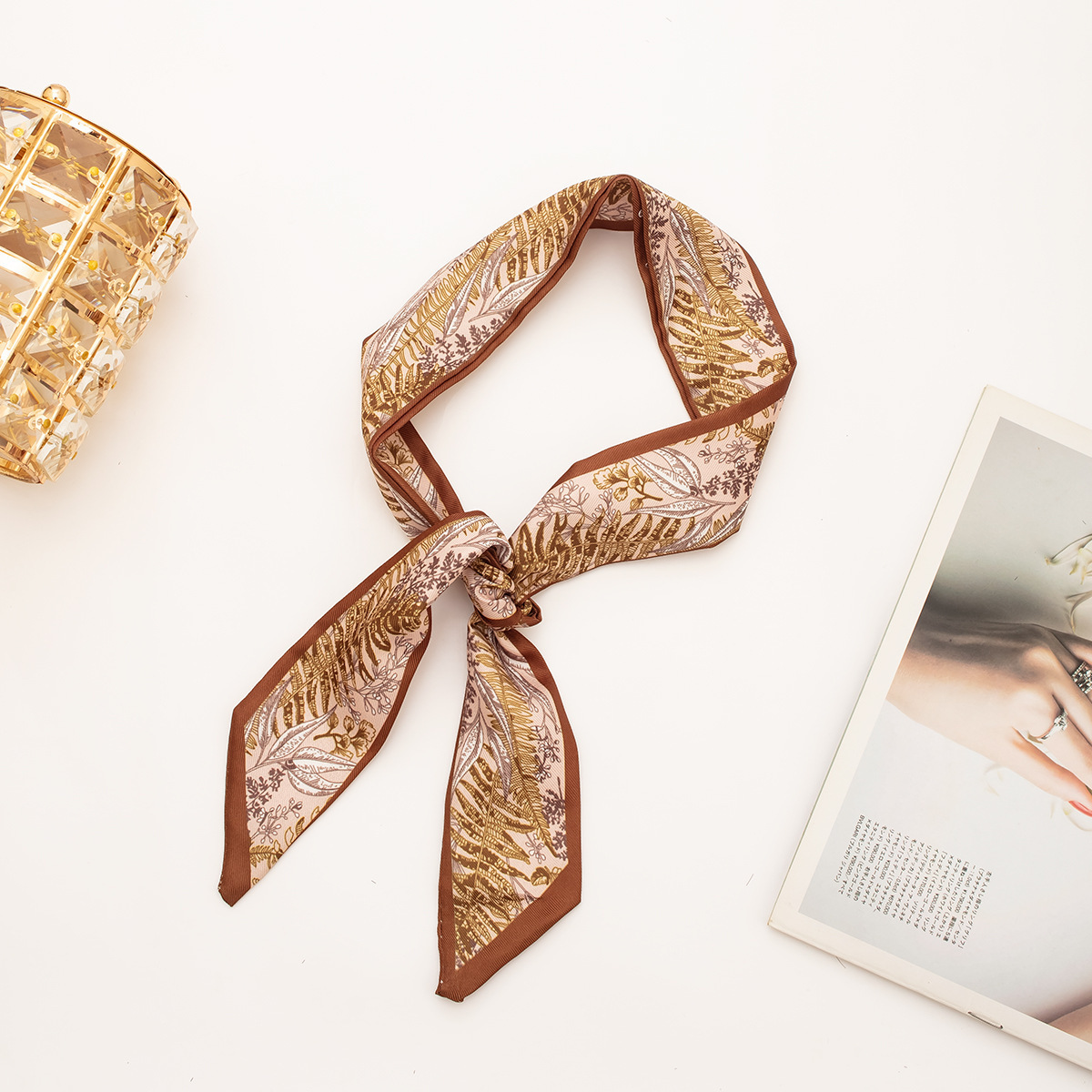 【그림자의 미스터리●스타일 1] 실크 스카프 1개