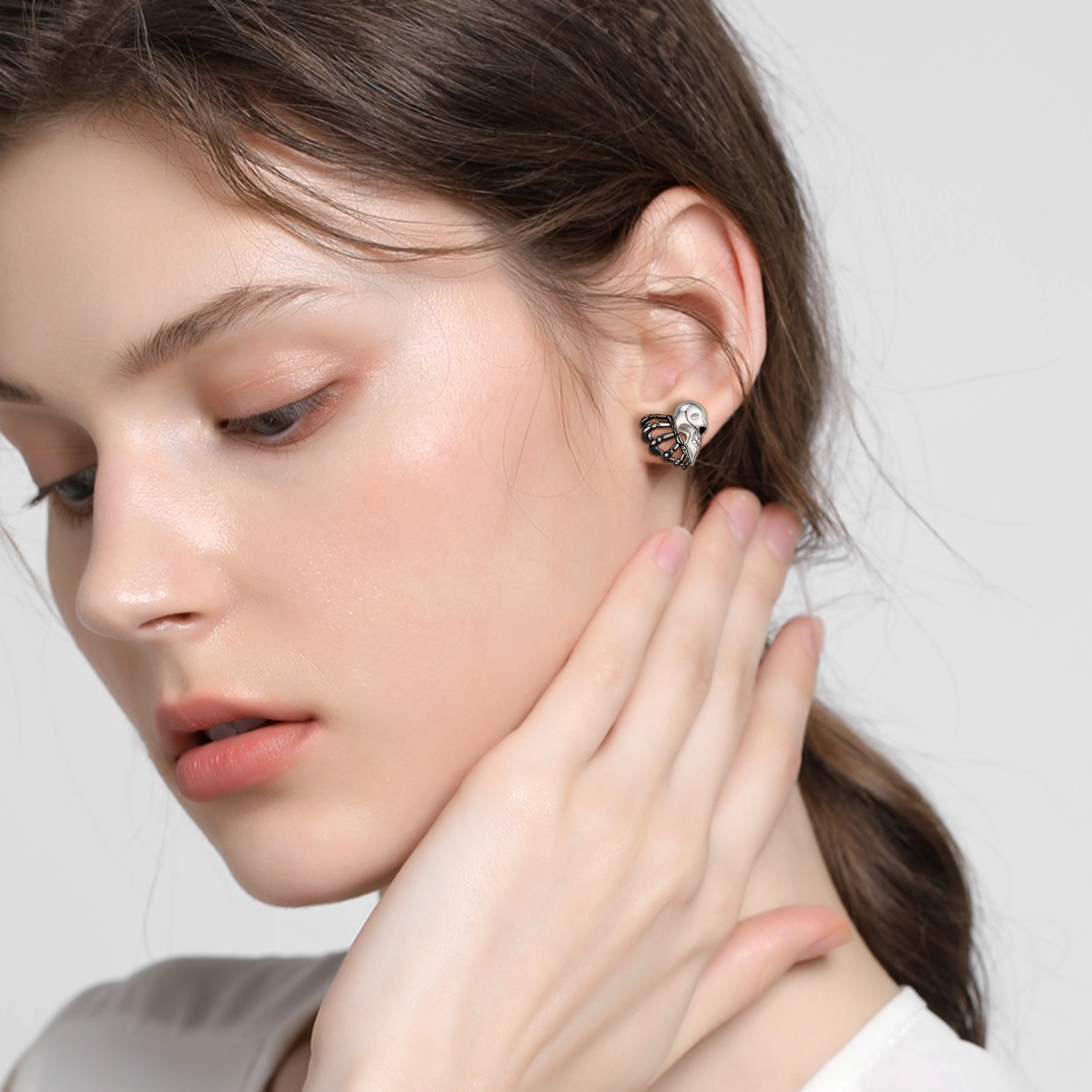 Ear Studs Classification 1 Pair Quantity Daily Occasion 1 Pair 925 Sterling Silver Heart Shape Skull Ear Studs