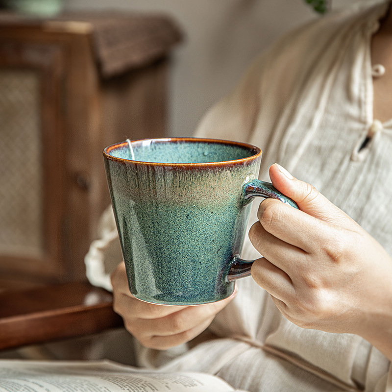 Tazas de agua de cerámica retrógrada para hombres 2025 nuevas tazas de café exportación transfronteriza