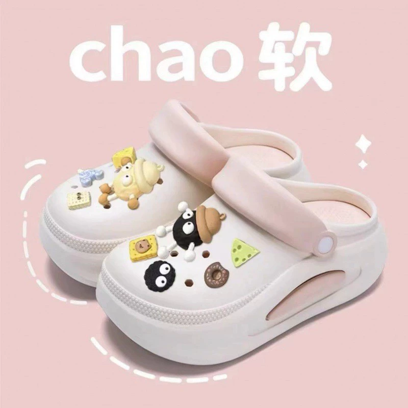 Съемная обувь с отверстиями на толстой подошве женская летняя 2024 новая наружная нескользящая пляжная обувь женская фекалий холодные тапочки оптом