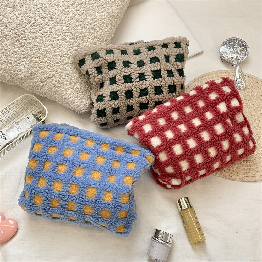21031 Plush Contrast Color Waffle Pattern Cosmetic Bag Travel Storage Bag Plaid Multi-Purpose Storage Bag Toiletry Bag