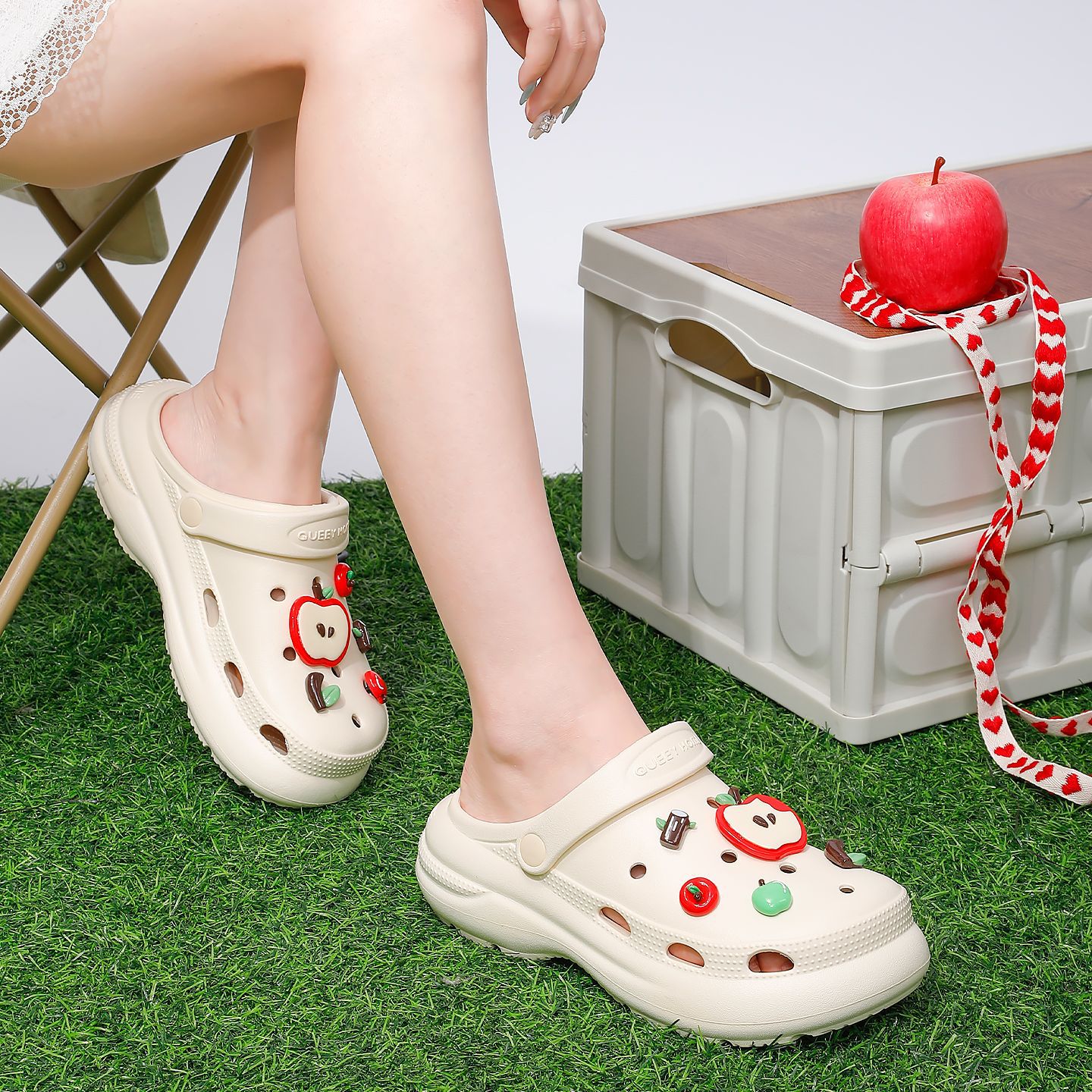 Apple Crocs kvinders sommer 2026 Nye indendørs og udendørs tyksåler skridsikre anti-lugt antibakterielle Baotou hjemmesko til kvinder