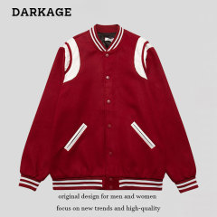アメリカのファッションブランドの権志龍と同じ野球服のジャケットです。