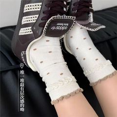 袜子女黑白秋ins潮复古奶油系卷边暗纹中筒堆堆袜透气文艺月子袜