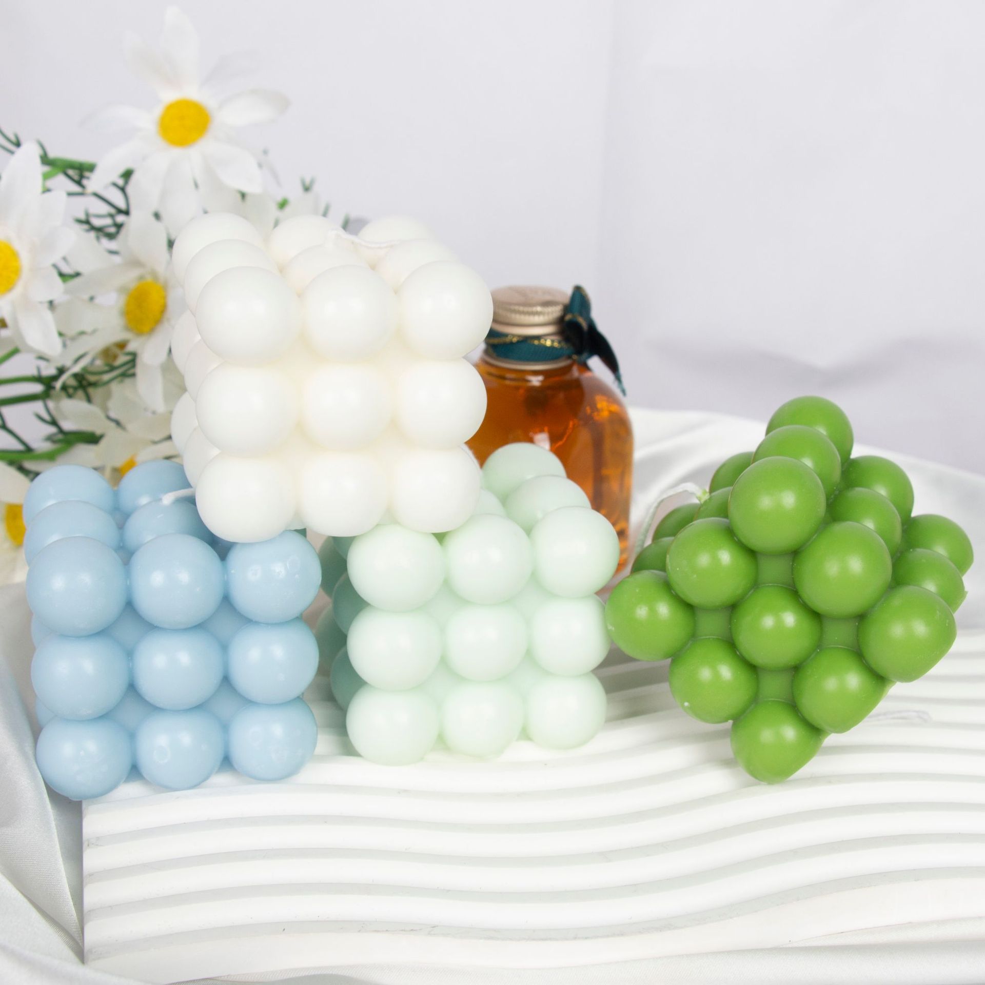 Vela aromática creativa con cubo de Rubik de color viento, venta al por mayor, decoración del hogar, regalo de cumpleaños, recuerdo