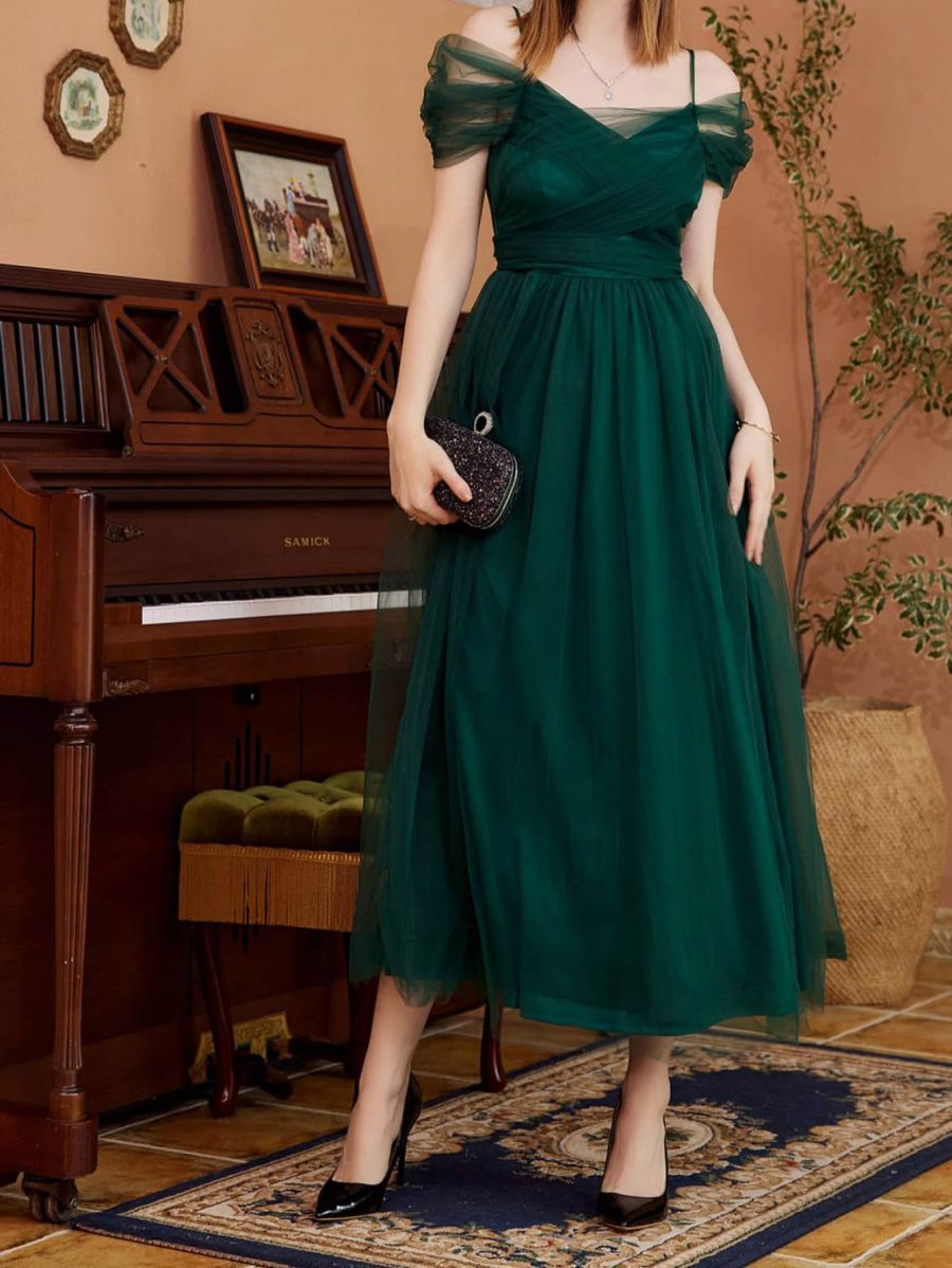 Primavera y verano europeo y americano Comercio exterior nueva malla ropa de mujer vestido sexy fuera del cuello Correa encaje-arriba boda Vestido de dama de honor