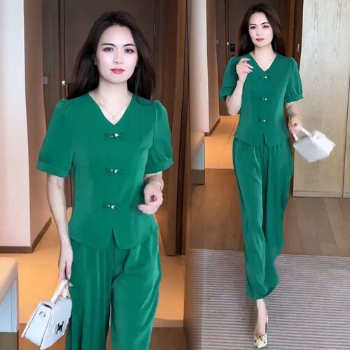 Women's 2025 Summer Ice Silk Set of 2 - New Chinese Style Fashion, Stylish and Slimming, Bodice Button Short Sleeve Wide Leg Pants