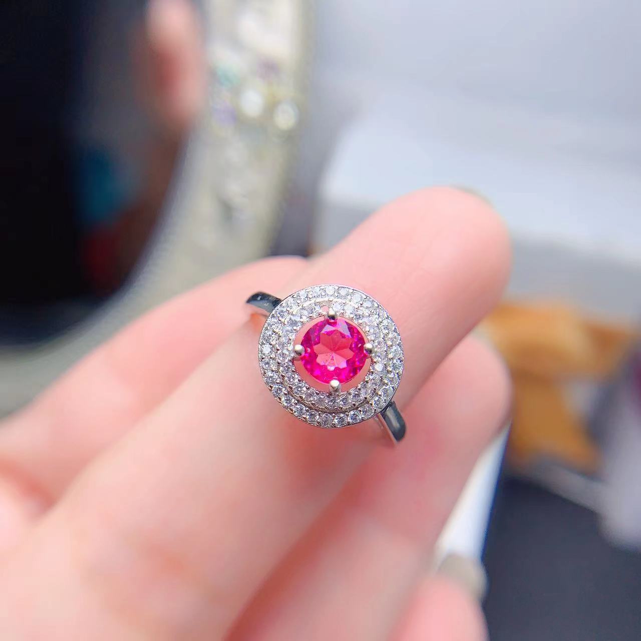 Organic fuchsia ring
