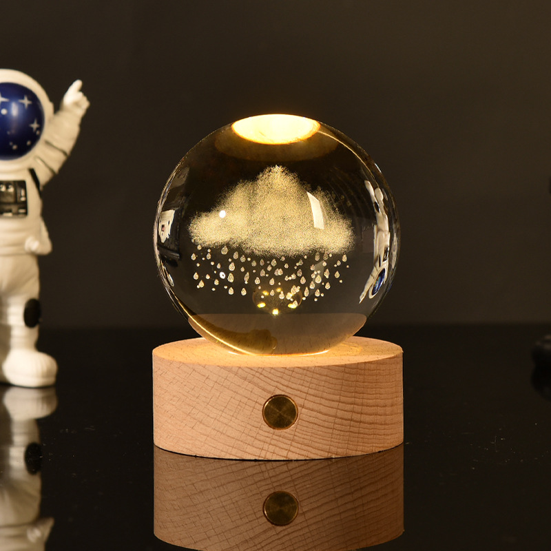 Lámpara decorativa con bola de cristal 3D | Luz nocturna LED con base de madera y grabado de galaxia o luna
