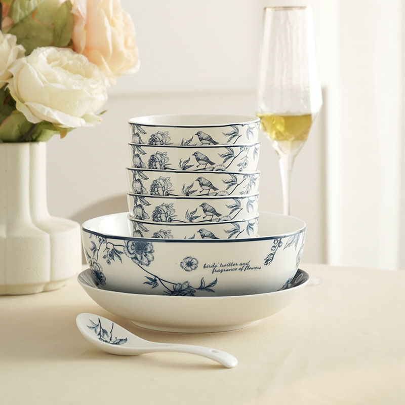 Chinese-style blue floral rice bowl and plate set for home use, bridesmaid gift for wedding, moving-in gift set, opening business gift box