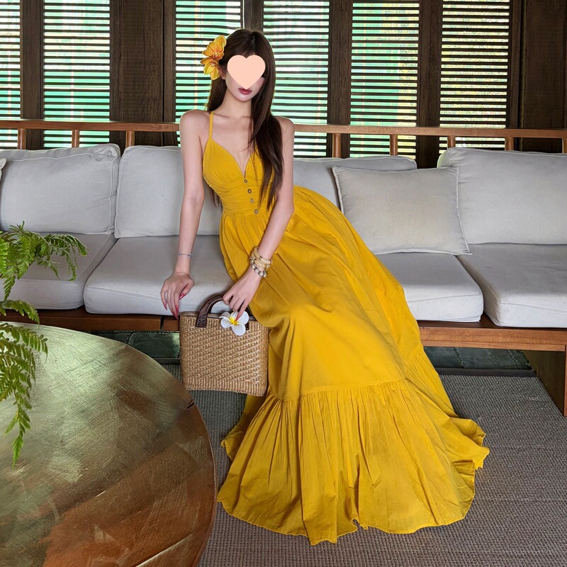 2026 New Vacation Style Mango Yellow Backless Strap Dress with Built-in Chest Pads, Long Dress in Acetate Satin, Slim Fit 2026 New Vacation Style Mango Yellow Backless Strap Dress with Built-in Chest Pads, Long Dress in Acetate Satin, Slim Fit