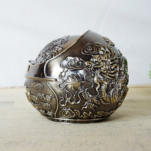Metal crafts electroplated spherical classical dragon and phoenix in auspicious shape ashtray creative home gift for men