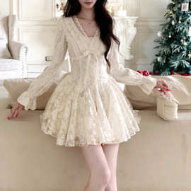 天使之翼 法式纯欲蕾丝连衣裙收腰千金风生日蓬蓬裙女秋冬短裙潮