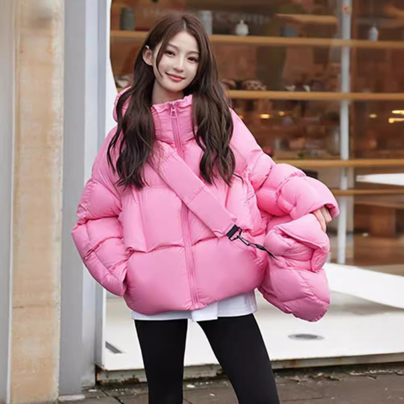 90 white duck down factory direct sales trend winter New dopamine color casual fashion short hooded down jacket for women 90 white duck down factory direct sales trend winter New dopamine color casual fashion short hooded down jacket for women