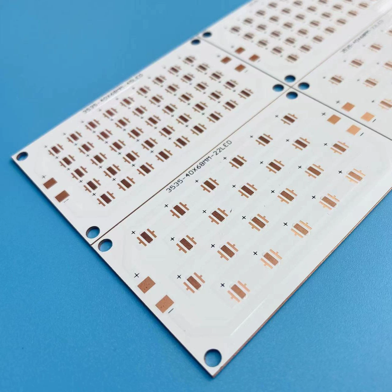 Светодиодная термоэлектрическая разделительная медная подложка 3535 модель УФ-отверждающая лампа печатная плата с высокой проводимостью рассеивание тепла производитель бронзовой пластины
