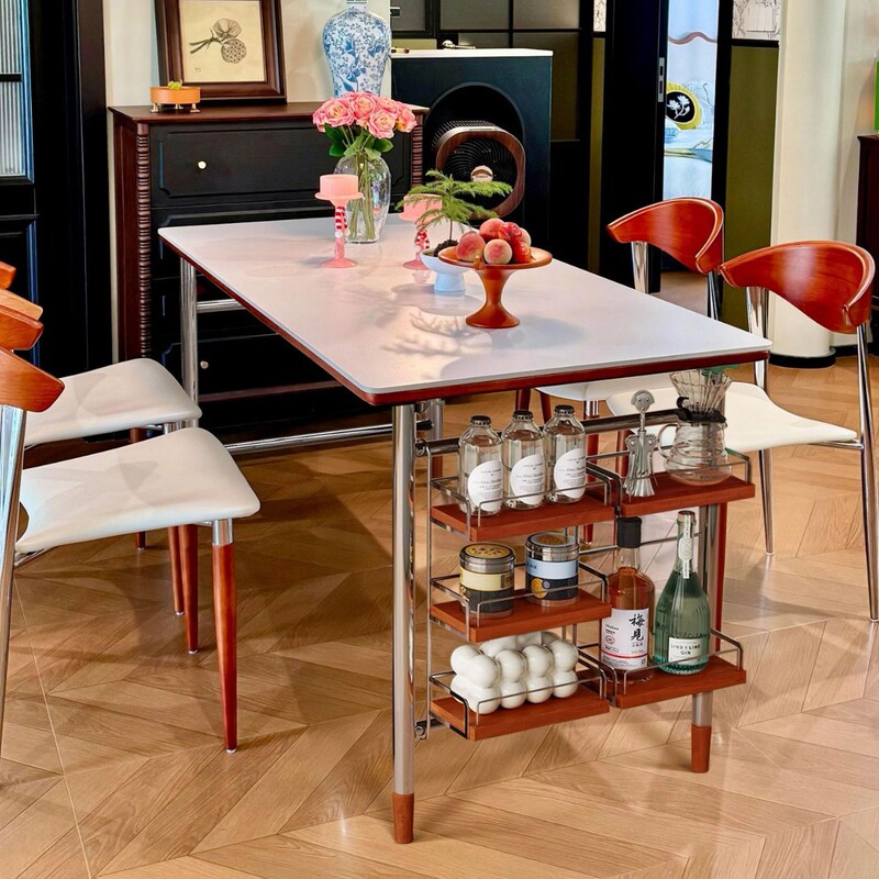 Retro-Style Solid Wood Dining Table and Chair Set for Small Apartments, Modern Minimalist Rectangular Dining Table Retro-Style Solid Wood Dining Table and Chair Set for Small Apartments, Modern Minimalist Rectangular Dining Table