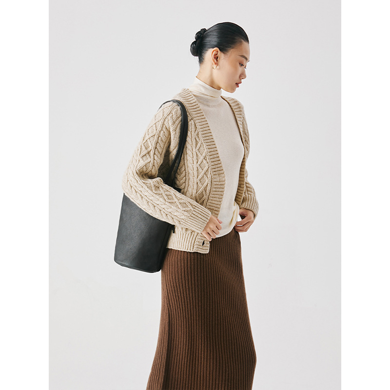 Qiu Zhen Lazy Water Bucket Genuine Shoulder Unique Soft Leather Women's Ba, Commutin Top Layer Plant Tanned Cowhide_voghion.com