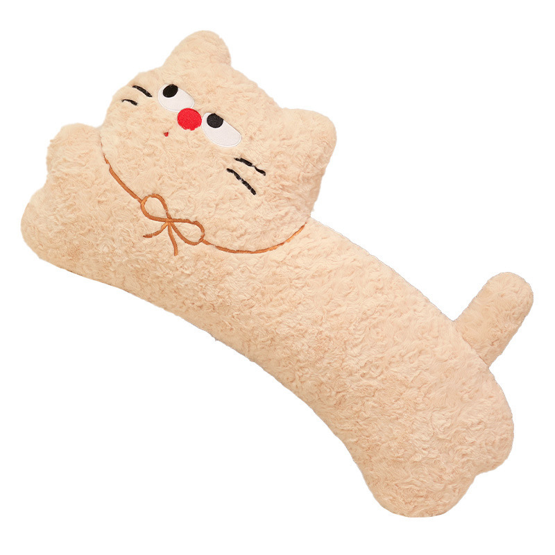 かわいい猫が枕を抱いて寝ている人形のぬいぐるみの黒い白い猫の人形のソファーのクッションの車のクッション|undefined