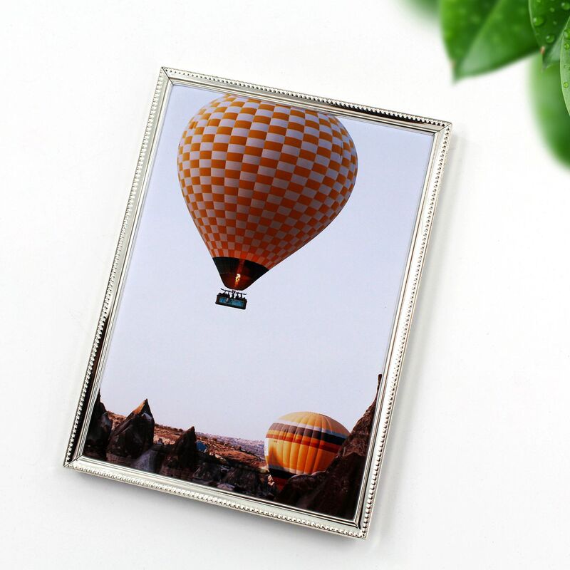 Metal Photo Frame 7inch Desktop Ornament Photo Frame A4 Certificate Frame Picture Frame Wall Hanging Frame Modern Minimalist Style