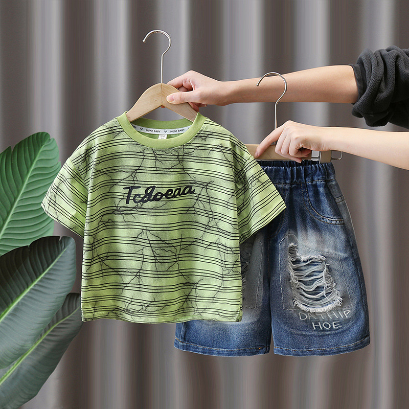 7284 Traje de verano para niños 2025 nuevo estilo estilo occidental ropa de verano de dos piezas de moda ropa de manga corta de verano