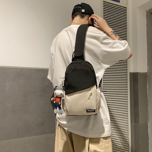 New fashionable casual male and female couple student sports shoulder bag Korean style cool workwear crossbody chest bag trendy