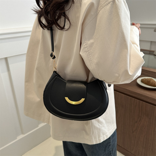 2024 New Women's Purse Solid Color Fashion Casual Crossbody Bag Unique Design Handbag for Women Simple Shoulder and Underarm Bag Trendy