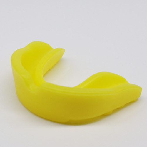 Factory Direct Sales Sports Mouthguard Taekwondo MMA Basketball Football Mouthguard Single Color Transparent Sports Mouthguard