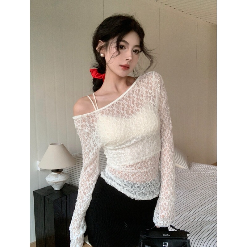 French Vintage Crochet Lace U-Neck Long Sleeve Lace Shirt Women's Summer New Hot Girl Sexy Perspective Slim Top