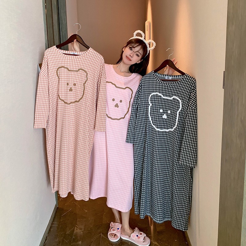 Dibujos animados Rosa oso a rayas nuevo pijama de primavera largo de las mujeres de dibujos animados Rosa oso a rayas camisón de longitud media delgada manga larga