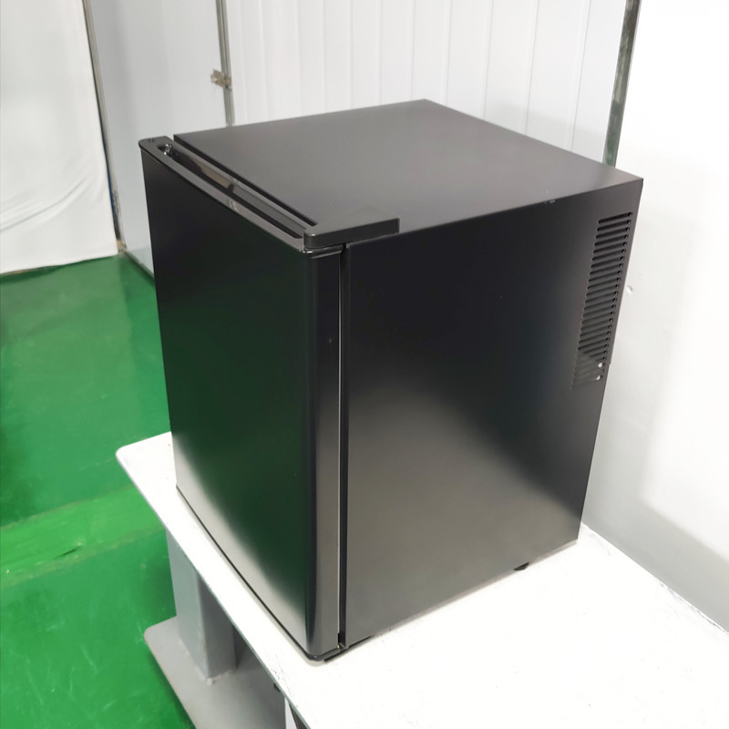 -40 Mini Refrigerator With Lock Electronic Refrigeration Hotel Room Display Mini Refrigerator