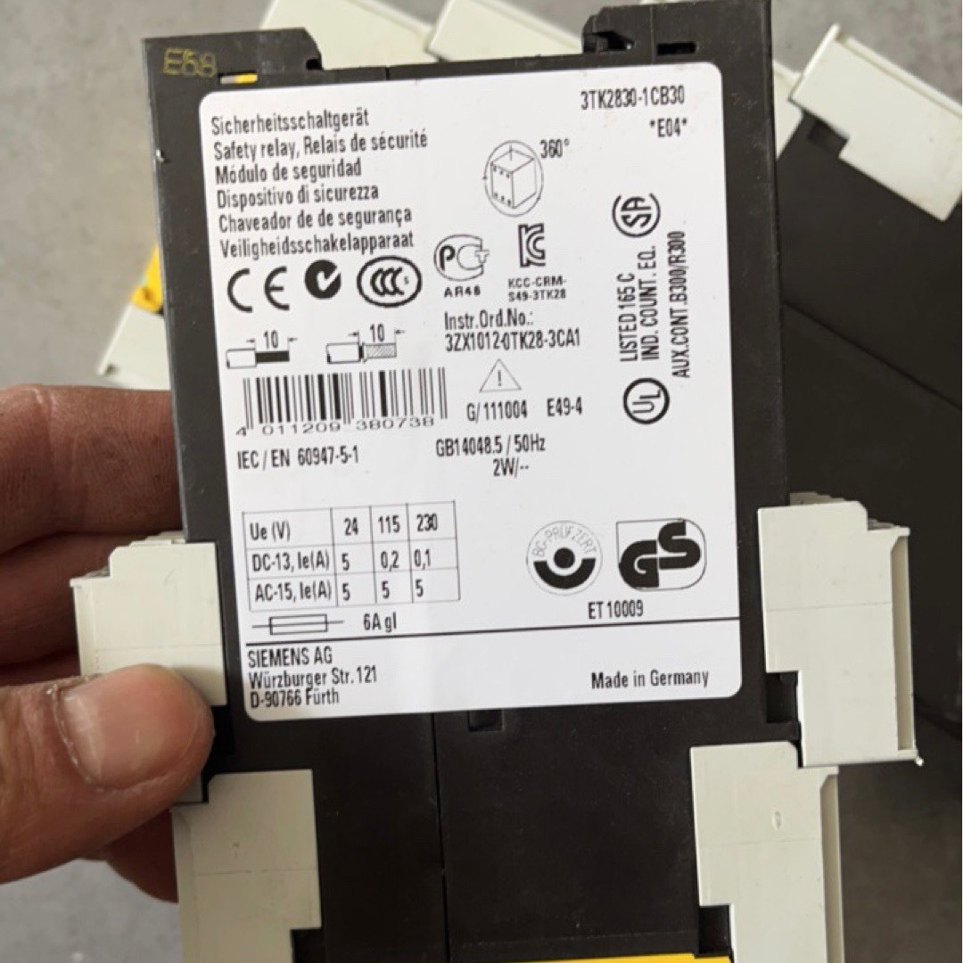 西门子3TK2830-1CB30实拍现货议价电子模块