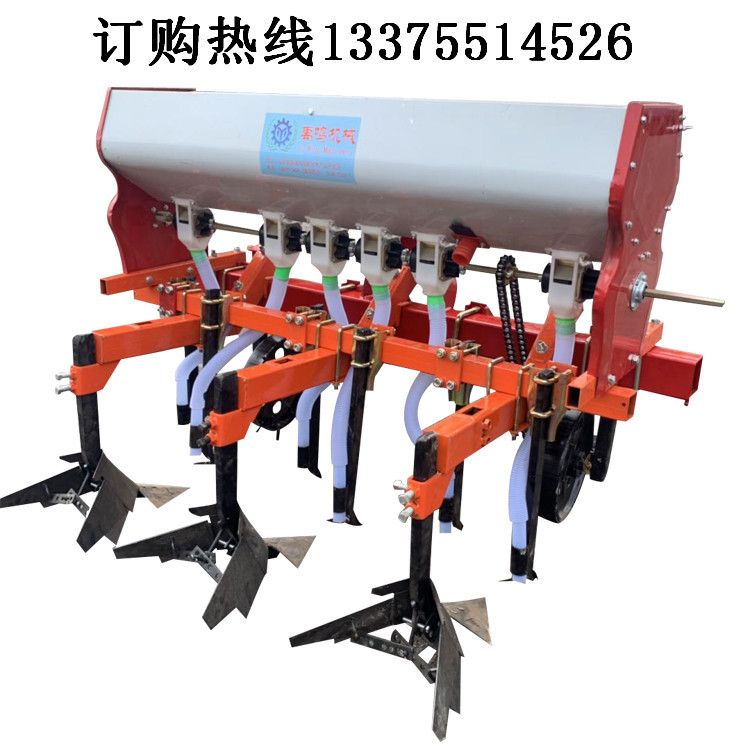 农用四轮拖拉机带翻土机种玉米大豆带肥箱多种功能中耕施肥一体机