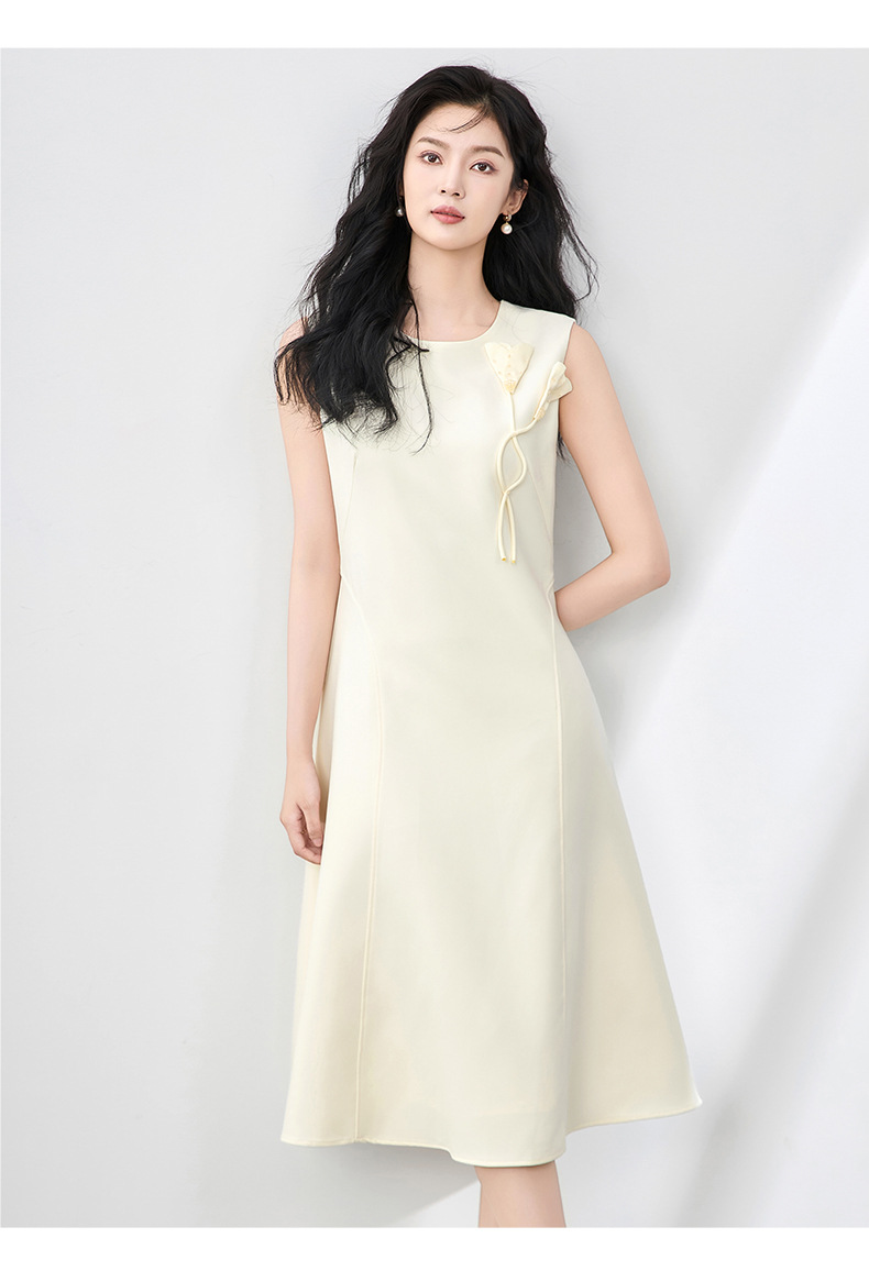 Váy vest không tay chiết eo hoa đính cườm nổi 3D phong cách trưởng thành nhẹ nhàng — Màu đen chi tiết 9