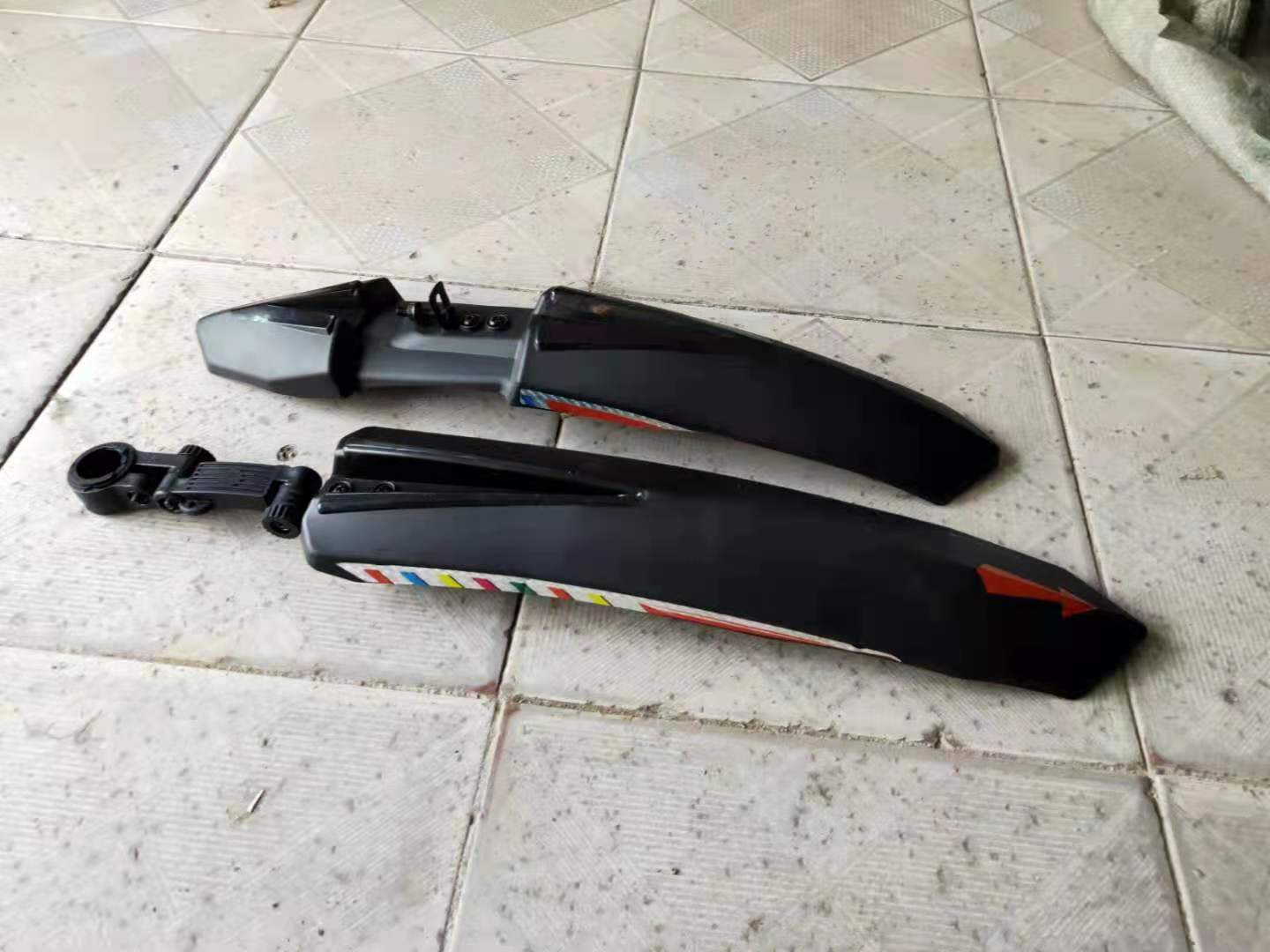 Flecha tablero de barro (cabeza de plástico)